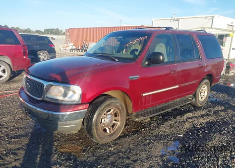 2000 Ford Expedition Xlt from USA, damaged, VIN 1FMRU1563YLB23652